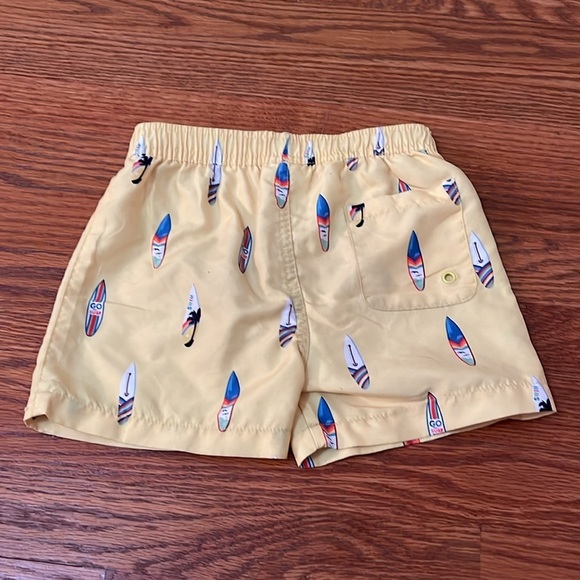 Mayoral Boy’s Yellow Swim Trunks Size 4 - Picture 3 of 3